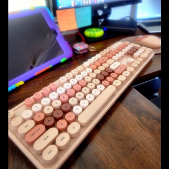 Wireless Keyboard and Mouse Combo 104 Keys Full-Sized 2.4 GHz Colorful Keyboard - Picture 14 of 15